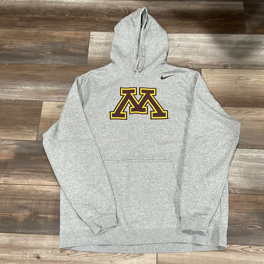 University of Minnesota sweatshirt, 2XL nike
